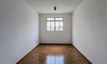 Imagem: 2 quartos varanda e vaga no Morro da Glória