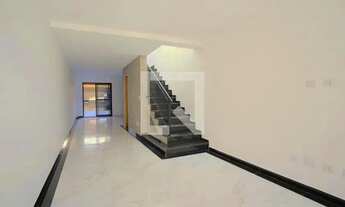 Imagem: Casa à Venda - Penha de França, 3 Quartos