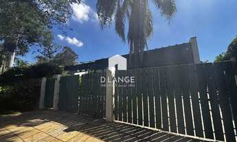 Imagem 3: Casa à venda no bairro Parque Taquaral em Campinas em frente a Lagoa