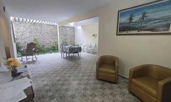 Imagem 3: Casa a venda no Bairro de Fátima com 6 quartos