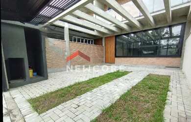 Imagem 3: Sobrado em Ayrton Senna - Itacolomi - Balneário Piçarras/SC