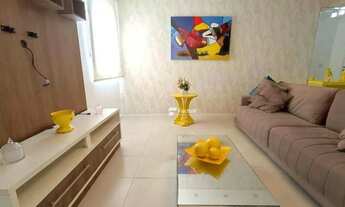 Imagem 2: Apto a venda com varanda gourmet na praia de Pitangueiras - Guarujá - SP