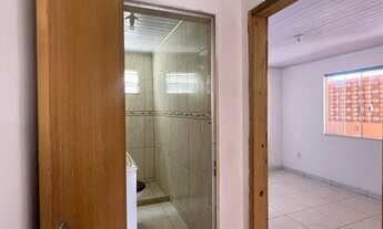 Imagem 2: Casa/Kit Casa em condomínio com 1 dormitório