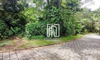 Imagem 3: TERRENO COM 3700 m² À VENDA EM CONDOMÍNIO FECHADO NO ITANHANGÁ, COM VISTA PARA A PEDRA DA