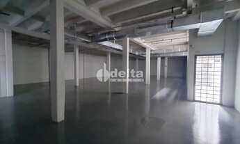 Imagem 6: Loja disponível para locação e venda no bairro Daniel Fonseca em Uberlândia-MG