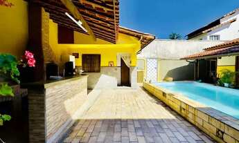 Imagem 4: Casa com 5 dormitórios à venda, 228 m² por R$ 980.000,00 - Itaipu - Niterói/RJ