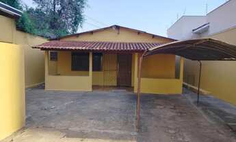 Imagem 2: Casa, para alugar com 04 quartos no Setor Universitário