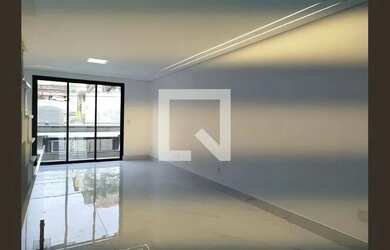 Imagem 2: Casa à Venda - Penha de França, 3 Quartos, 245 m2