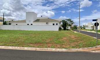 Imagem: Excelente lote de esquina no Condomínio