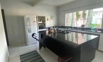 Imagem 7: Casa completa no bairro da Barra - aceita negociação em imóvel de menor valor