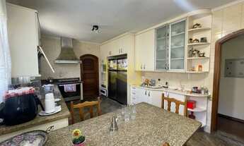 Imagem 4: Excelente casa, possuí amplo espaço de quintal com churrasqueira - Agende sua visita!!!