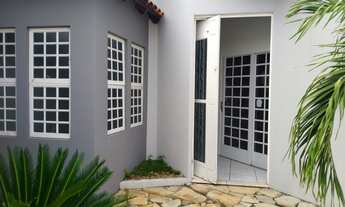 Imagem: Casa no Bairro Jardim Shangri la com Piscina