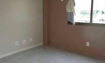 Imagem 5: APARTAMENTO - CHARITAS -sala, de frente, 2 varandas, 2 quartos sendo 1 suíte, DPC, lazer