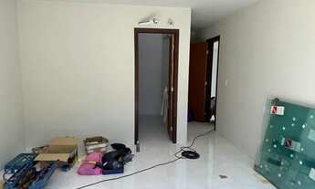 Imagem 7: Casa de condomínio para venda tem 280 metros quadrados com 4 quartos