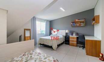 Imagem 3: SOBRADO com 4 dormitórios à venda com 197m² por R$ 699.000,00 no bairro Uberaba - CURITIBA