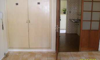 Imagem 3: Kitnet com 1 dormitório - venda por R$ 130.000,00 ou aluguel por R$ 1.011,17/mês - Centro