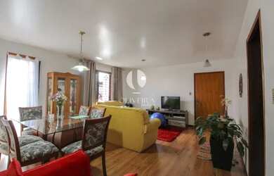 Imagem 2: Apartamento térreo semimobiliado com 3 dormitórios(1 suíte)!