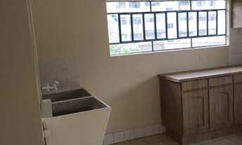 Imagem 6: Locação de Casa com 4 dormitórios bairro Glória - R$ 2.580/mês - Joinville / SC