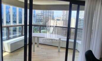 Imagem 4: Apartamento com junção de duas unidades com1 suíte, 4 vagas de garagem, no bairro Itaim