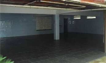 Imagem 7: CASA COM PISCINA, 635m2 DE ÁREA CONSTRUIDA NO JARDIM MARAJOARA