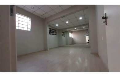 Imagem 2: Casa de 3 quartos para alugar no bairro None