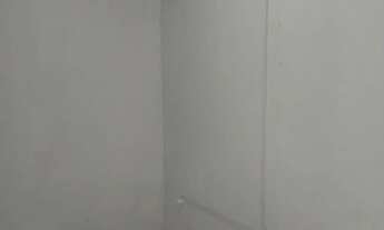 Imagem 3: KITNET - ótima localização - mercado, ponto de ônibus - longe de comunidade