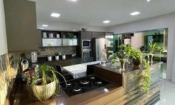 Imagem 4: Residencial Tápajos 3 Suítes sendo a Master com Closet e Ampla Varanda