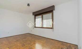 Imagem 3: Imóvel para aluguel tem 78 metros quadrados com 2 quartos em Passo da Areia - Porto Alegre