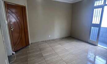 Imagem 2: Vendo apartamento 02 quartos reformado Quintino