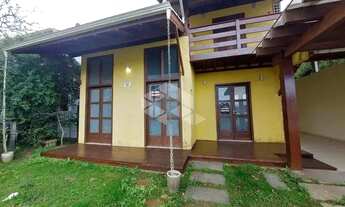 Imagem 4: Casa Residencial de 3 quartos com 140M² - para Alugar em Campeche, Florianópolis