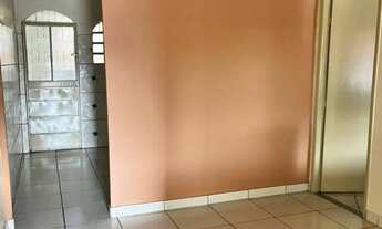 Imagem 2: VENDO CASA NA ÁGUAS LINDAS