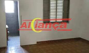 Imagem 2: Casa com 100m², com 2 quartos sendo uma suíte para locação no Jardim Gopoúva Guarulhos SP