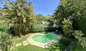 Imagem 9: Linda casa em condomínio com lazer. 5 quartos