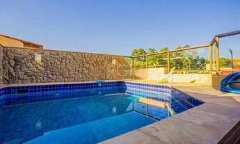 Imagem 2: Belíssima casa de 375m² e 04 dormitórios sendo 01 suíte