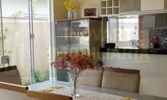 Imagem 6: Casa colonial com 3 quartos sendo 1 suíte dentro do condomínio Blue Garden