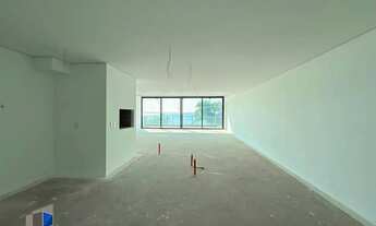 Imagem 7: Belíssimo apartamento com projeto diferenciado e vista deslumbrante para o pôr do sol