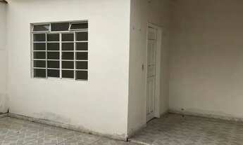 Imagem 4: Casa Térrea 2 dormitórios sendo 1 suite com edixulas nos fundos para locação em Taubate