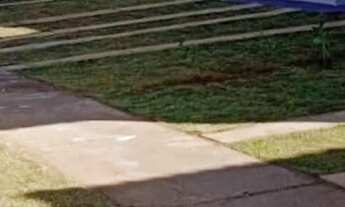 Imagem 2: Vendo ou troco por terreno ou carro mais volta