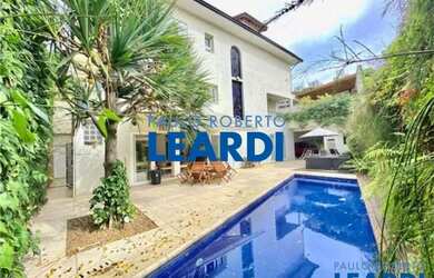 Imagem: SOBRADO - PACAEMBÚ - SP