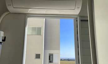 Imagem 7: Apartamento no Jardim Europa, último andar, sacada e vista ? R$ 280 mil