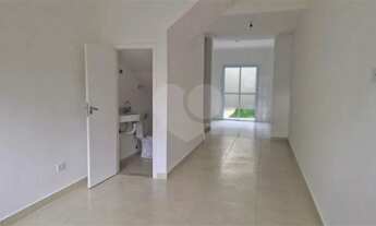 Imagem 3: Casa à venda com 2 quartos, sendo 2 suítes, em Butantã, São Paulo - SP