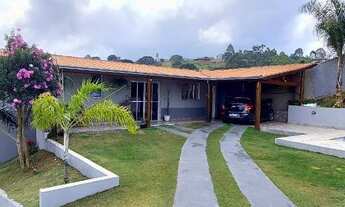 Imagem 3: Chácara para Venda em Pinhalzinho, zona rural, 3 dormitórios, 2 banheiros, 1 vaga