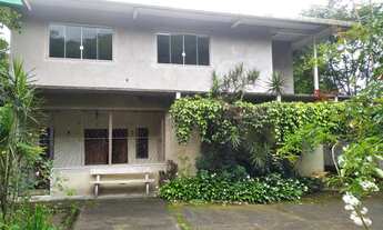 Imagem 4: Casa à venda 5 quartos, sala com lareira, jardim , próximo a cachoeira e variado comércio