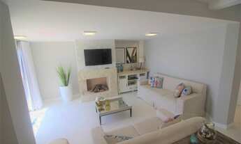 Imagem 6: 1840 Belíssimo Sobrado em Alvenaria frente mar, no Bairro Itajuba