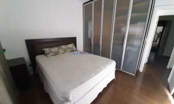 Imagem: Sobrado à venda com 4 suítes e 3 vagas