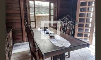 Imagem 5: Casa para Aluguel - Sagrada Família, 4 Quartos, 205 m2