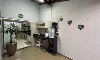 Imagem 4: Casa no bairro Jardim Europa com dois quartos e varanda gourmet