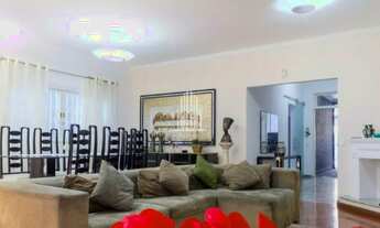 Imagem 3: Casa à venda com 300m², 4 quartos e 3 vagas