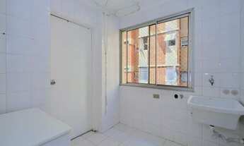 Imagem 3: Versátil em Rua bem localizada em Moema Pássaros