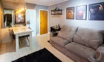 Imagem 3: Apartamento para venda possui 62 metros quadrados com 4 quartos em Abraão - Florianópolis